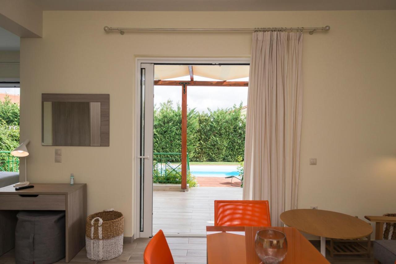 Venus Villa With Private Pool, 2Min To The Beach Finikounta Ngoại thất bức ảnh