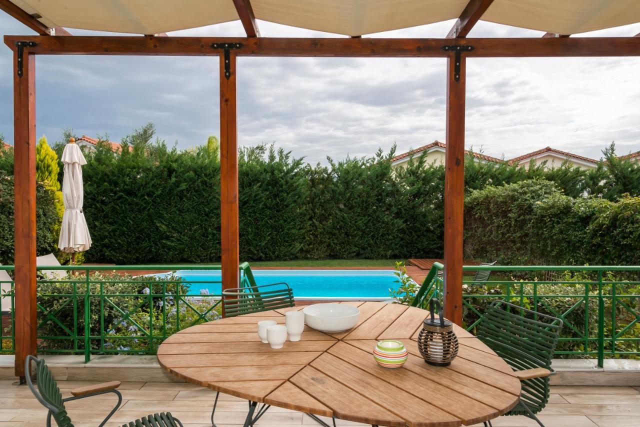 Venus Villa With Private Pool, 2Min To The Beach Finikounta Ngoại thất bức ảnh