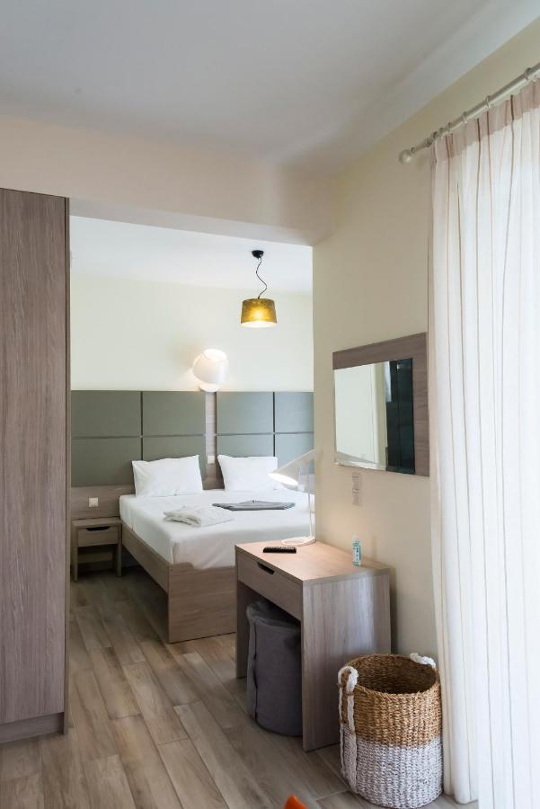 Venus Villa With Private Pool, 2Min To The Beach Finikounta Ngoại thất bức ảnh